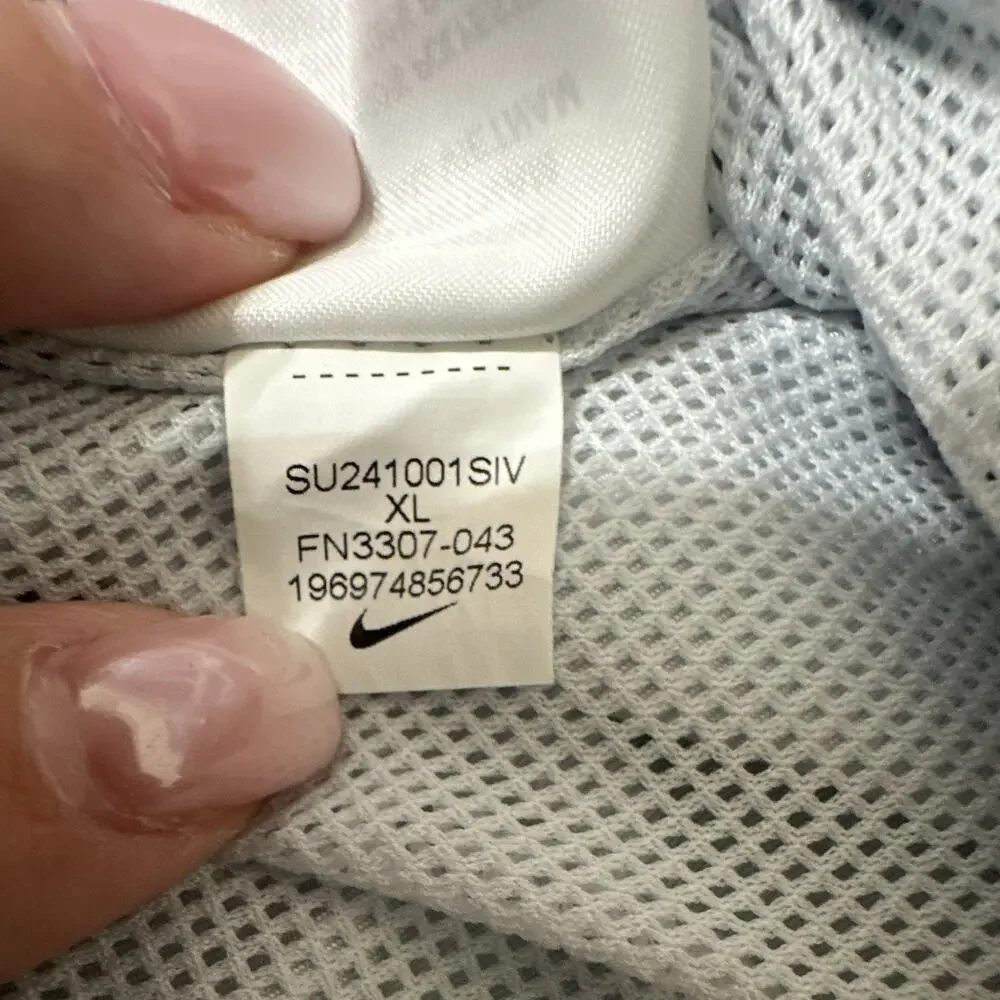 Nike Men's Athletic Shorts whitish grey Solid Drawstring Mesh Lined 8